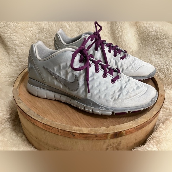 Nike Training TR Fit Running Shoes Silver & Purple Size 8.5 - Picture 4 of 10